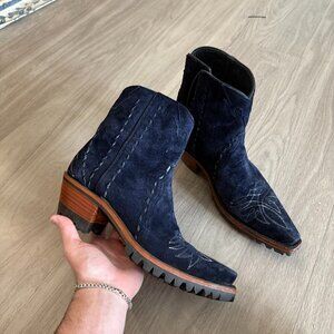 Back at the Ranch  Raindance Ankle Zipper With Vibram With Stitching - Navy